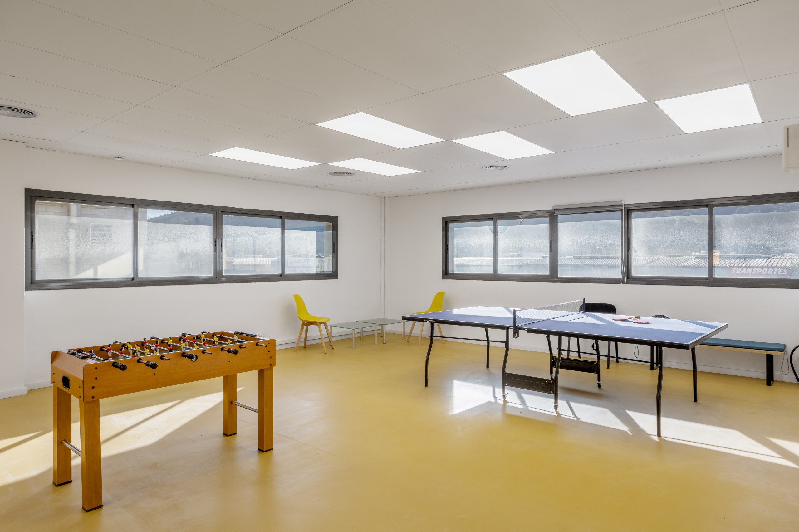 Interiorismo de oficinas y laboratorios