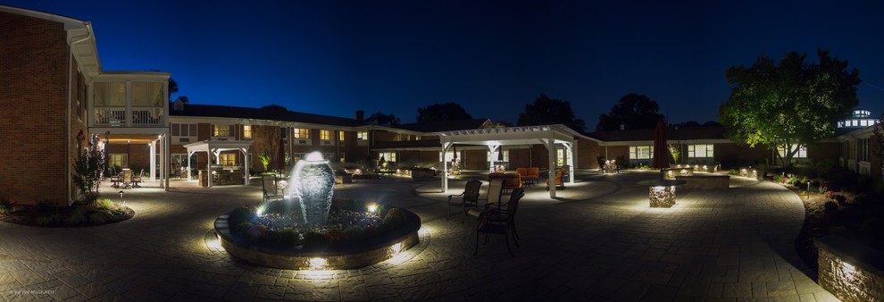 Commercial Courtyards
