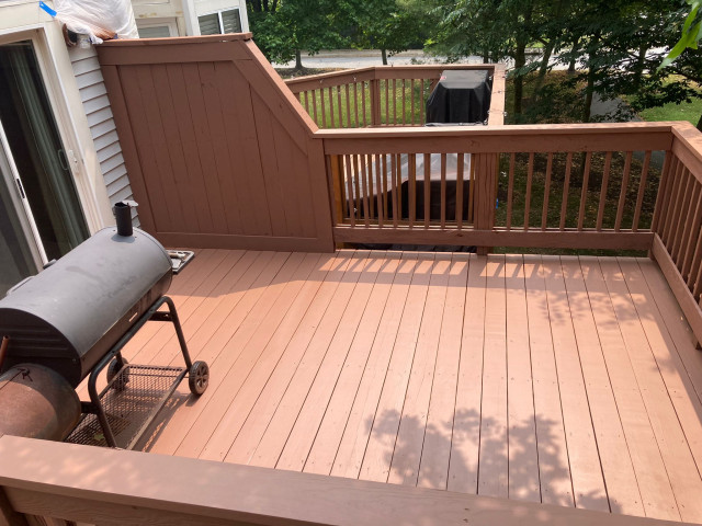Decks | Wood & Composite Decks contemporary-deck