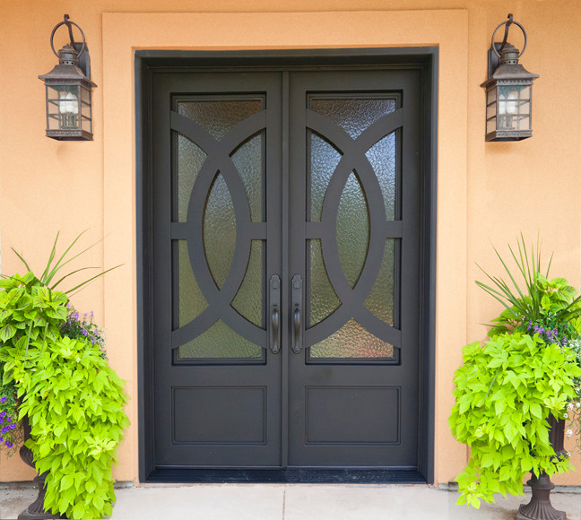 Front door - front door idea in Jackson
