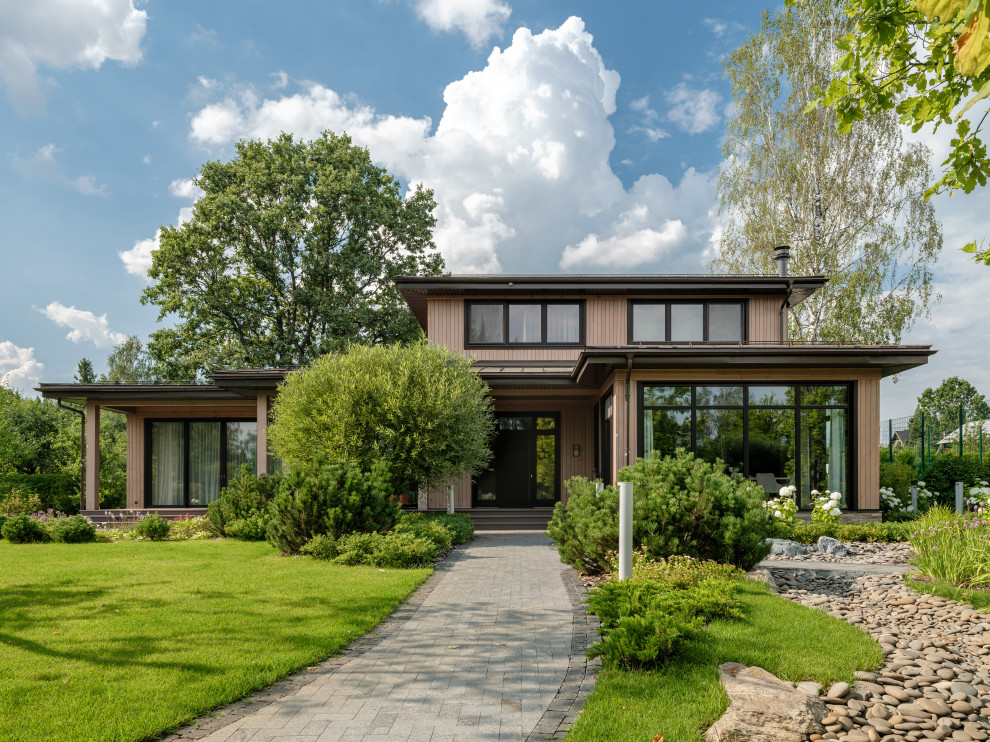 Остекление загородного дома в современном стиле