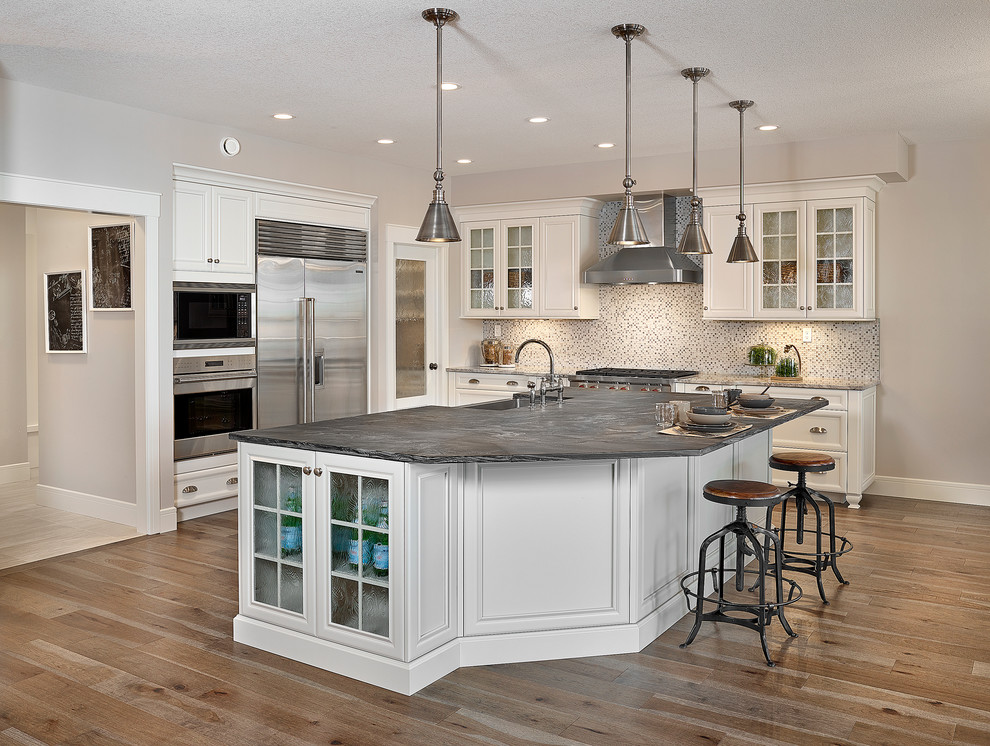 Inspiration for a rustic kitchen remodel in Edmonton