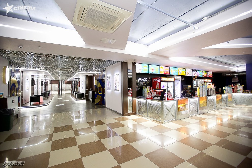 Развлекательный центр. Кинотеатр "Cinema Club", г.Брянск.