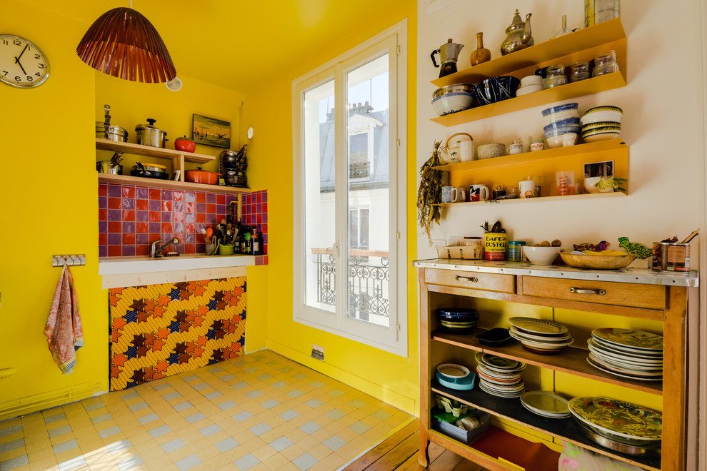 Inspiration for a mid-sized traditional single-wall open plan kitchen in Paris with an undermount sink, multi-coloured splashback, mosaic tile splashback, coloured appliances and no island.