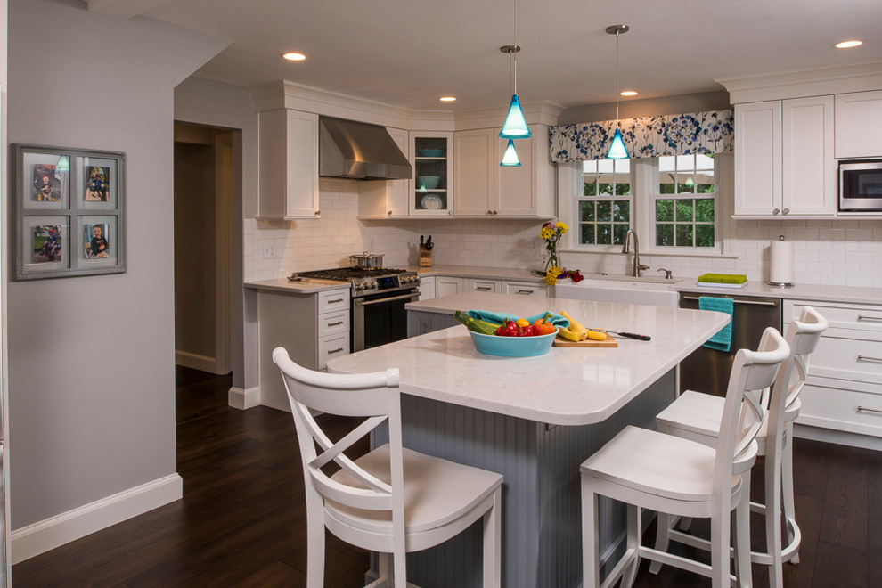 Inspiration for a transitional kitchen remodel in Boston
