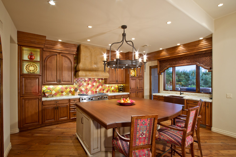 Mountain style home design photo in Phoenix