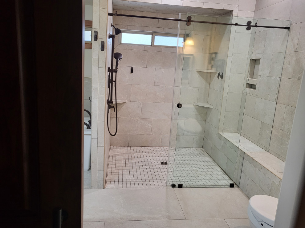 Bathroom - Dave