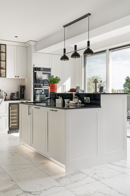Hampstead Flat contemporary-koek