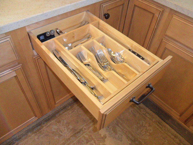 Higgins Lake Project2015 transitional-kitchen