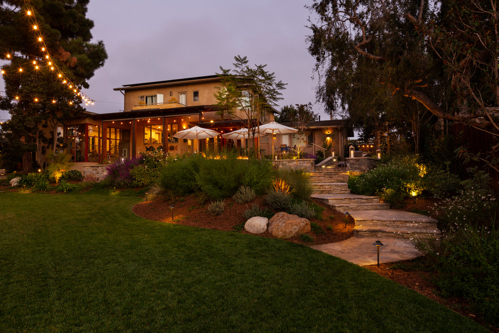 Photo of a rustic landscaping in San Diego.