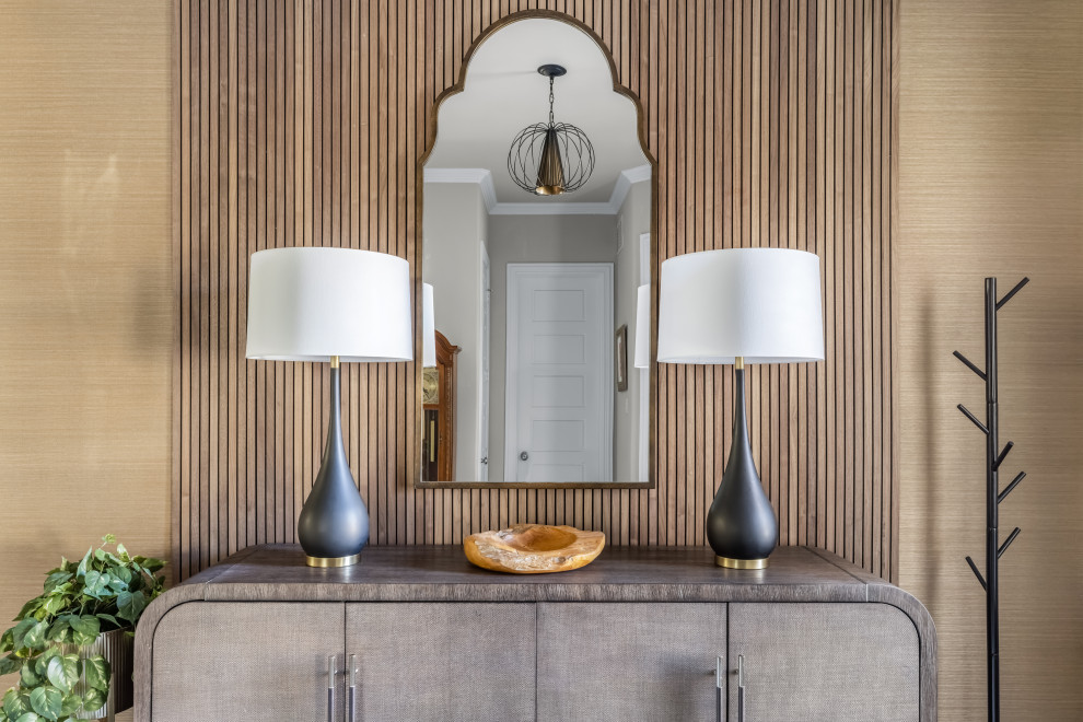 Home design - transitional home design idea in Dallas