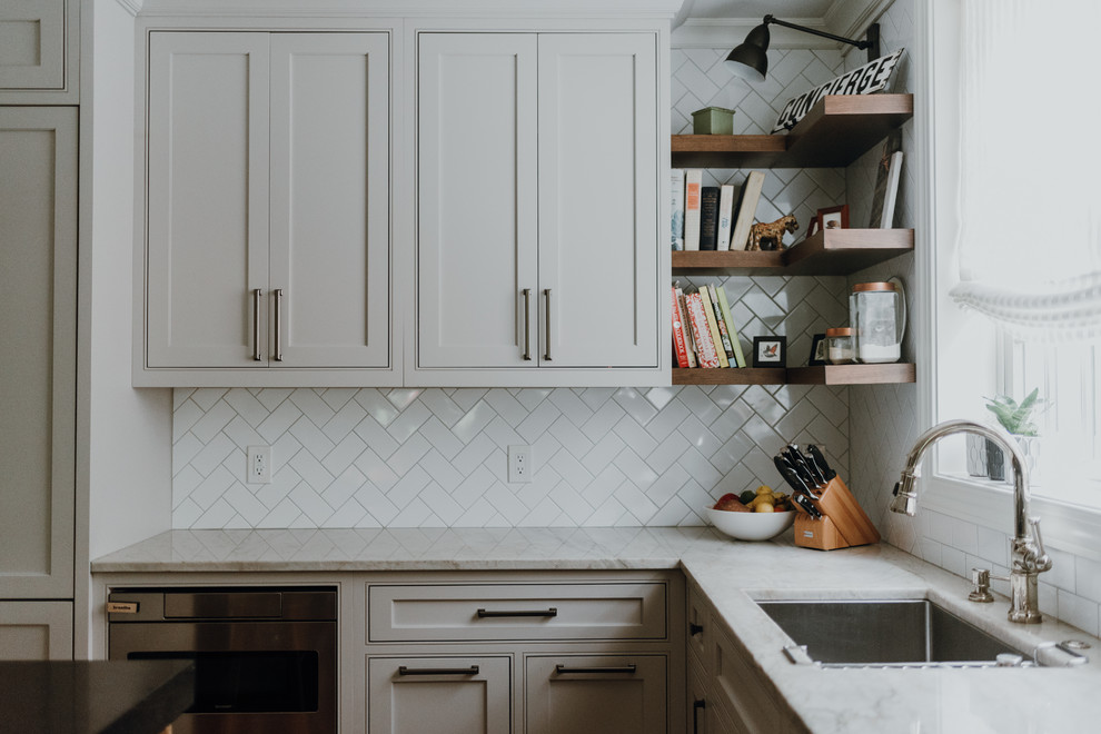 Example of a transitional kitchen design in Cleveland