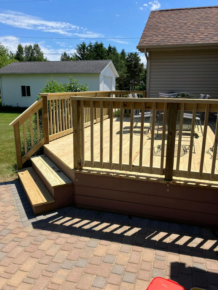 Decking/Hand Railing