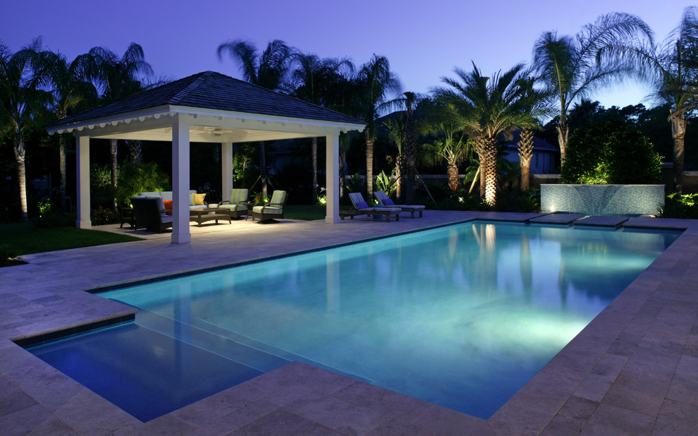Example of a transitional pool design in Jacksonville