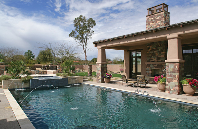 Transitional New Home trendy-pool