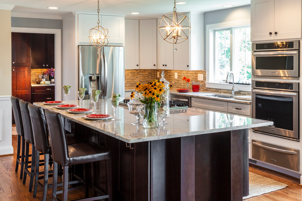 Inspiration for a transitional kitchen remodel in Baltimore