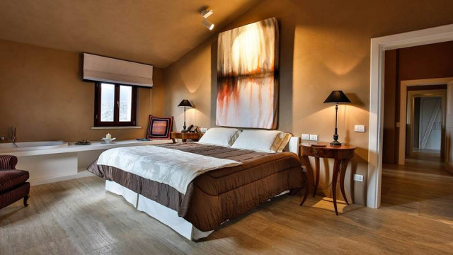 Casolare Val d'Orcia contemporary-bedroom