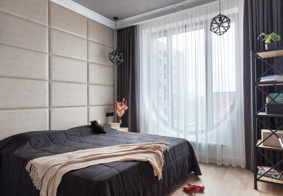 Квартира в ЗИЛАРТ с красной дверью