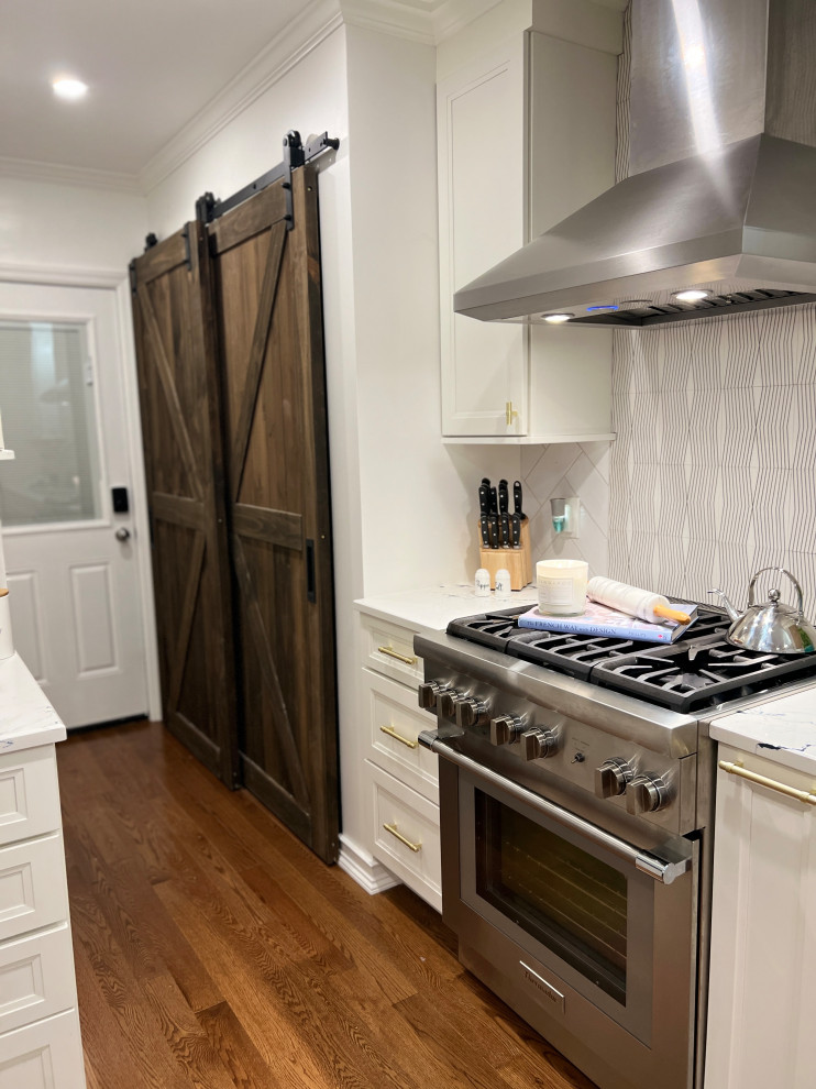 Valley Stream Kitchen