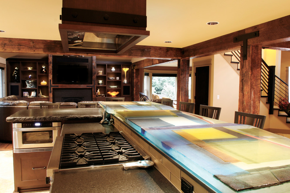 Mountain style kitchen photo in Seattle