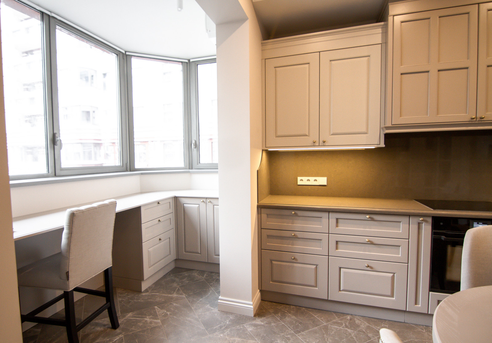 Кухня в американском стиле