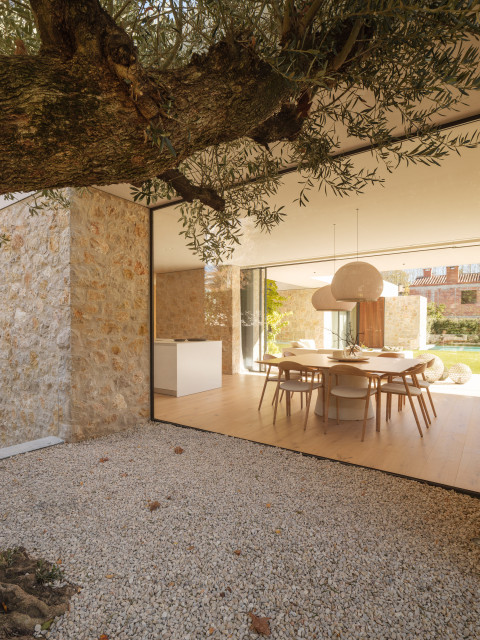 CASA AAO moderno