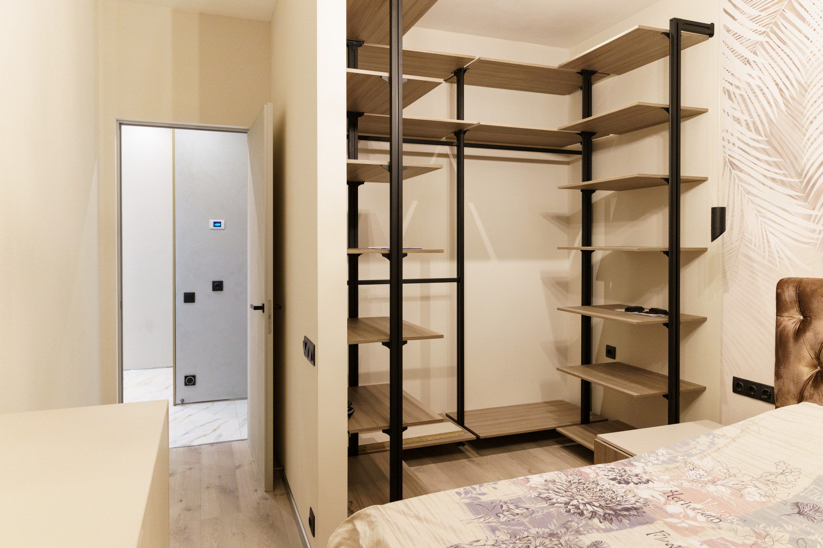 Дизайнерский ремонт в ЖК Символ. 68м2