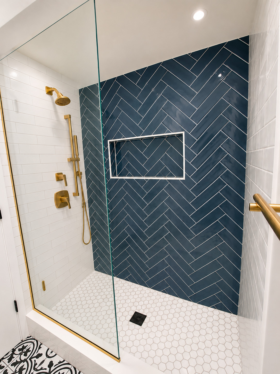 Richardson TX - Guest Bathroom Remodeling