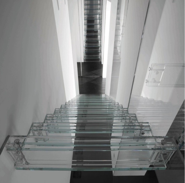 GLASS STAIRCASES