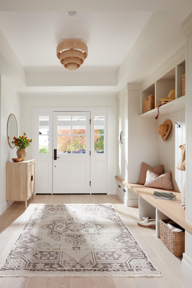 Creamy & Classic - Transitional - Entry - San Francisco - by KBG Design ...