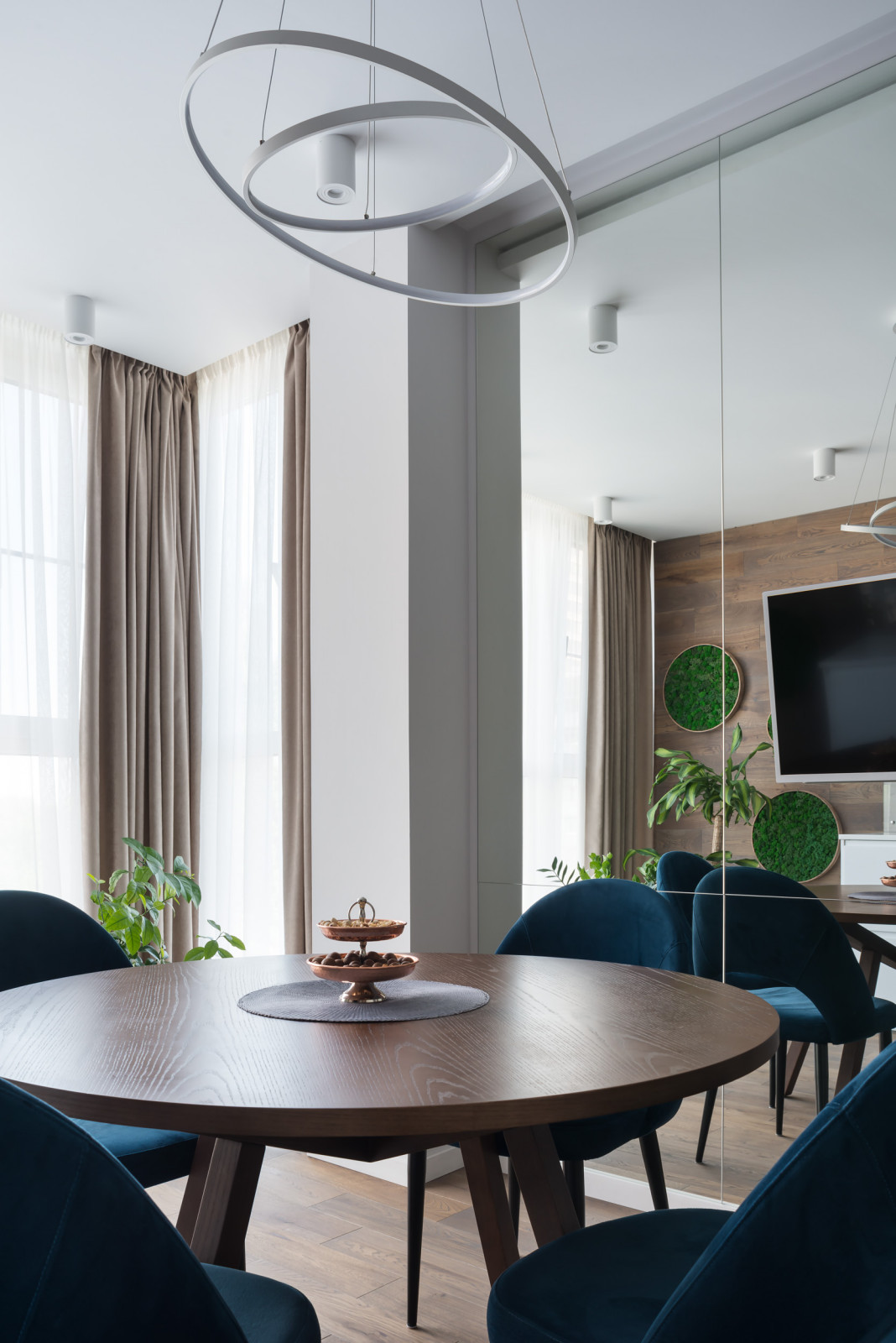 White and Wood Интерьер квртиры в ЖК "Лермонтов" в Ростов-на-Дону