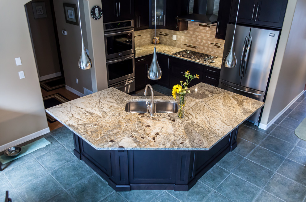 Inspiration for a transitional kitchen remodel in Vancouver