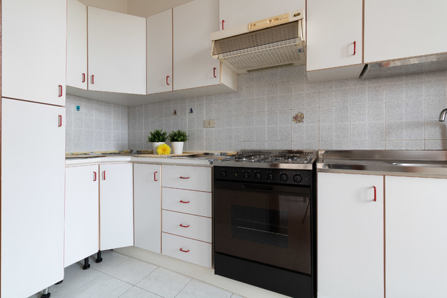 Abruzzo Appartamento Profumo di Mare contemporary-kitchen