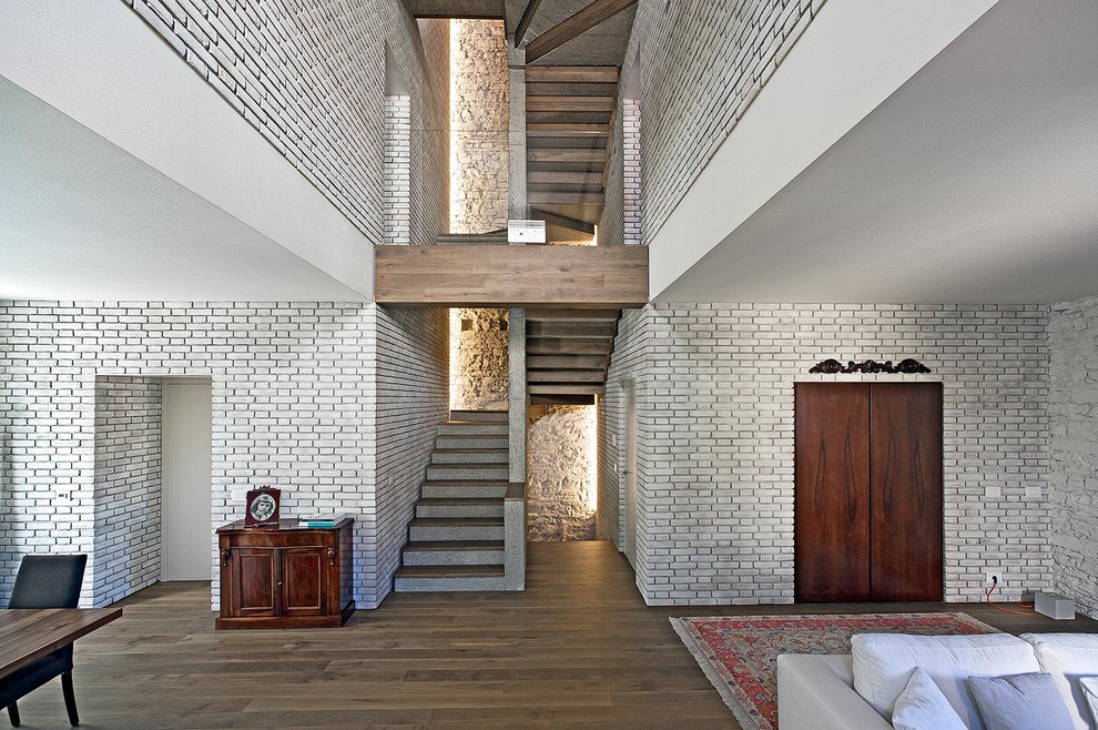 Design ideas for a contemporary home design in Milan.