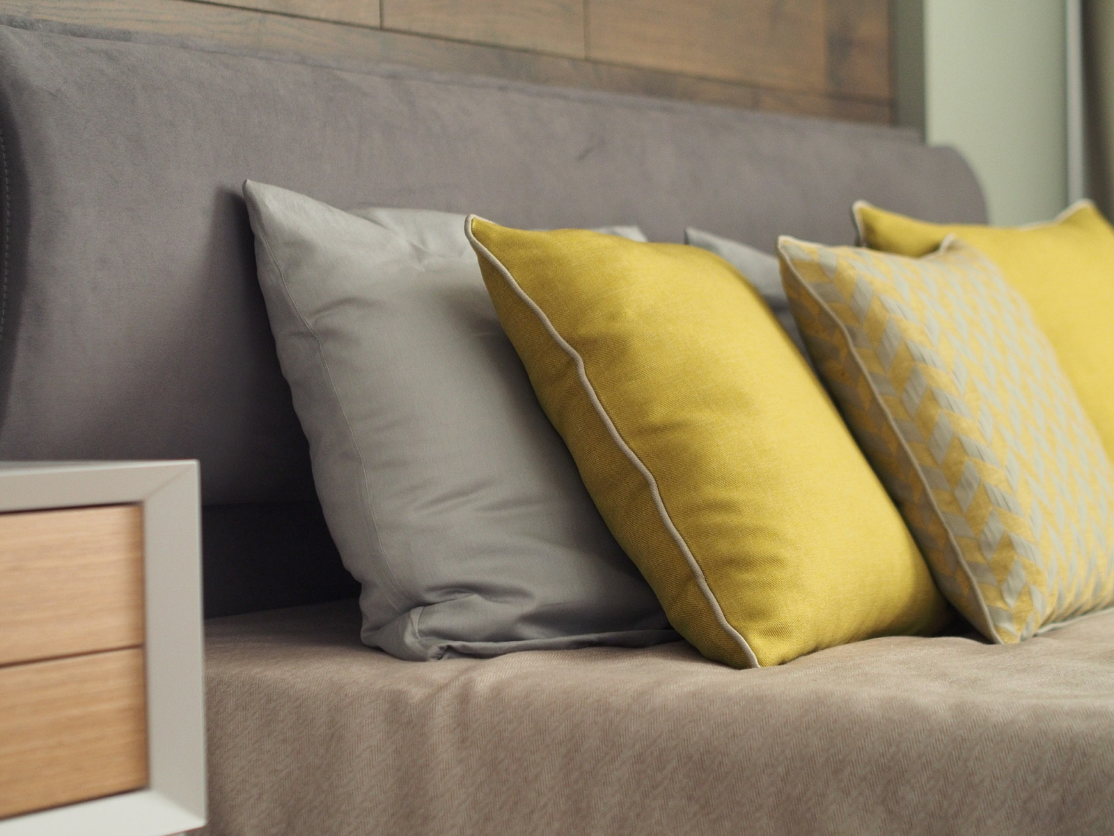 Текстильное оформление для Квартиры на Шипиловском проезде