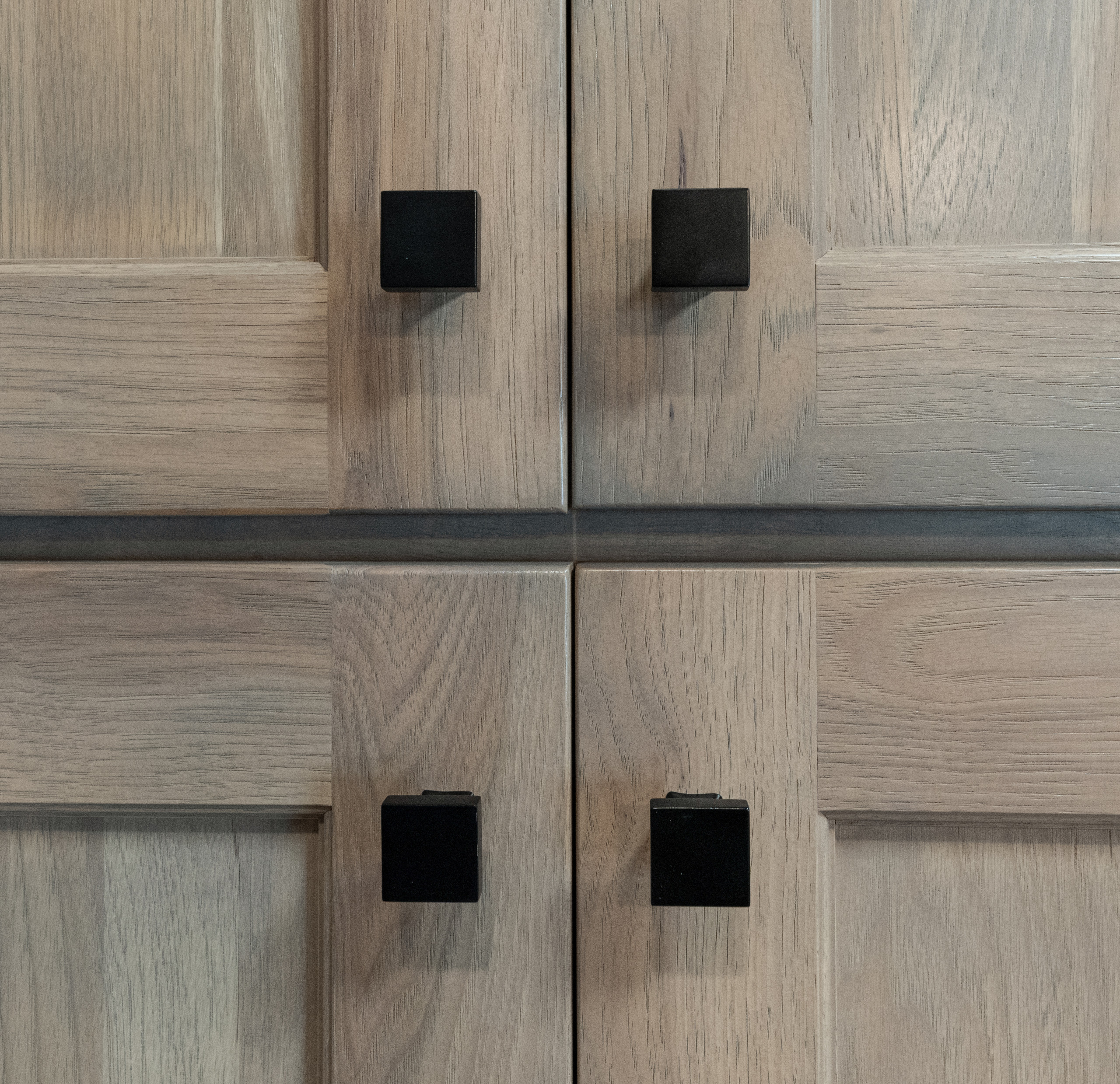 137 Meadowview Drive - Kitchen / Floor