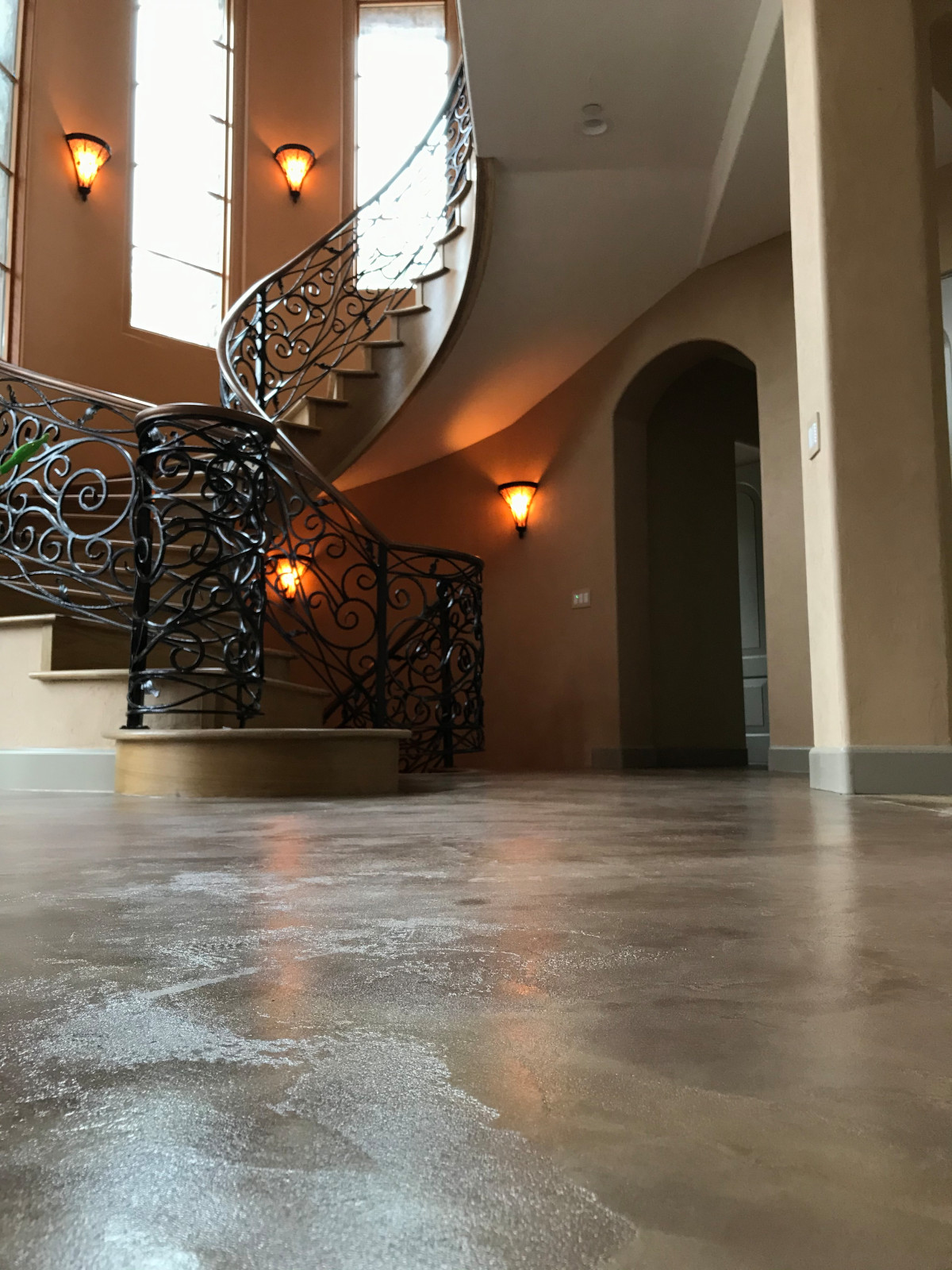 custom floor / walls and dinner room