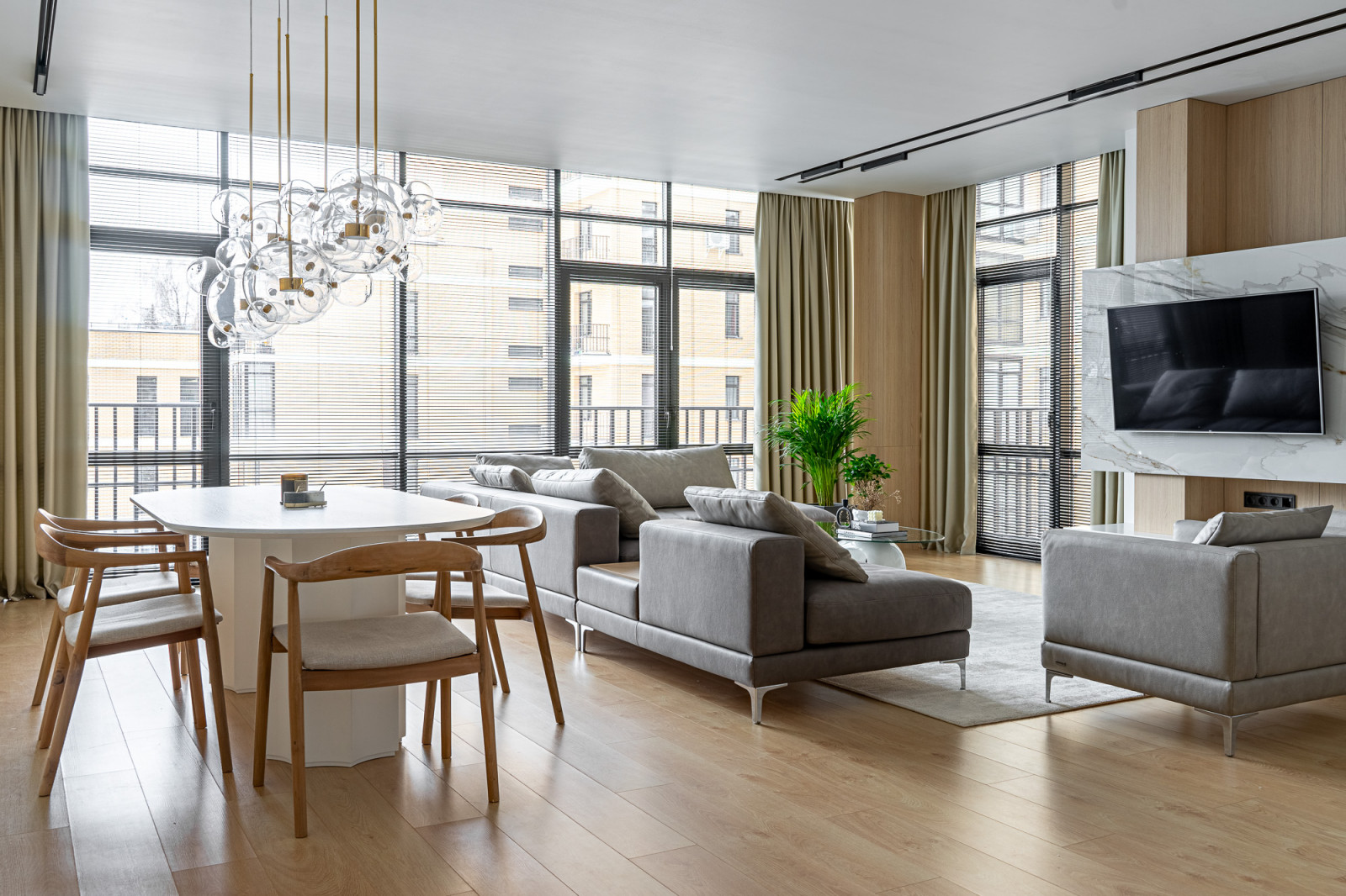 Квартира на Толстого