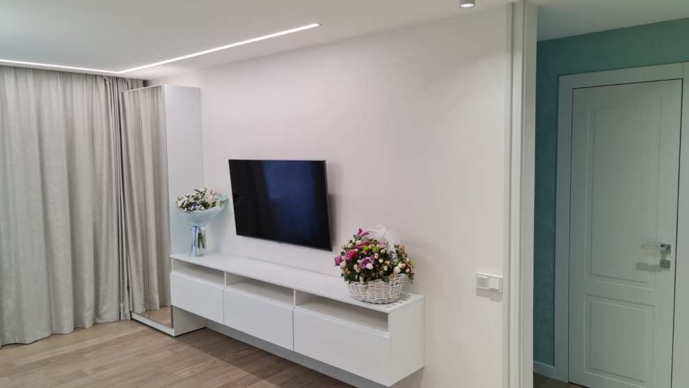 65 квадратов счастья.