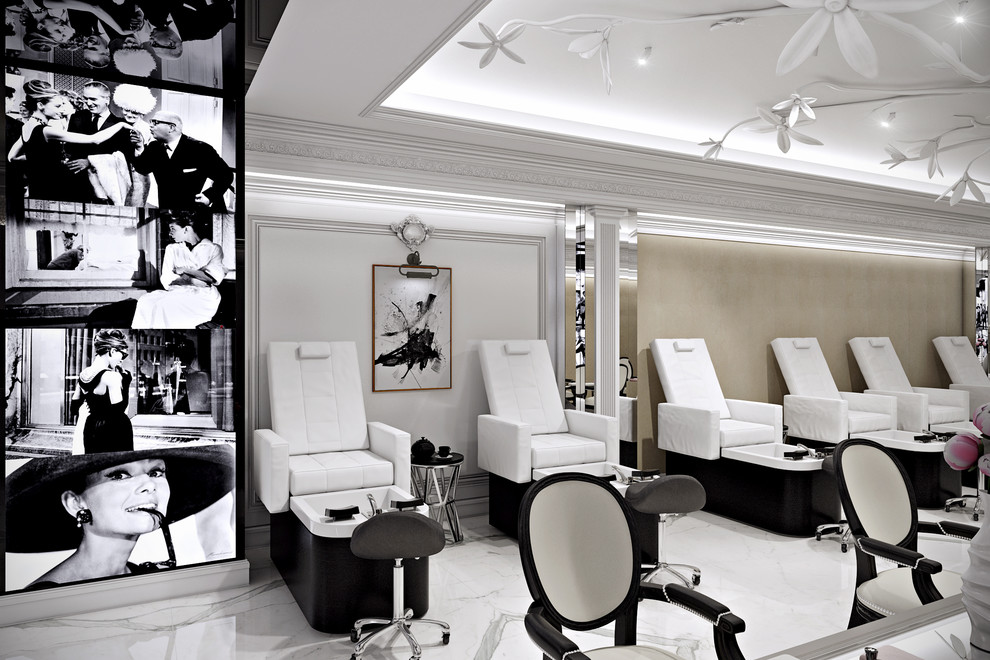 БУТИК НЭЙЛ НА 7 АВЕНЮ, НЬЮ-ЙОРК