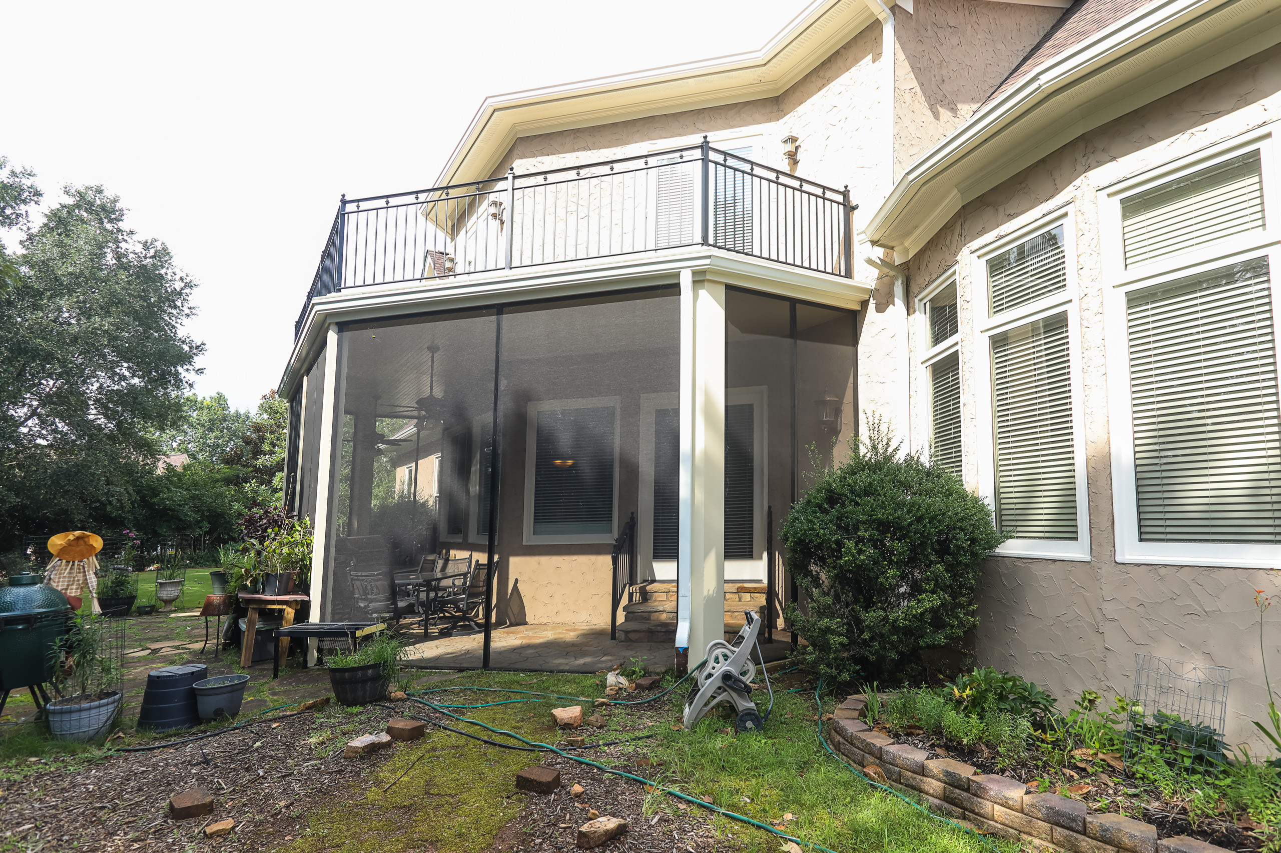 Harbour Point Front porch and back deck