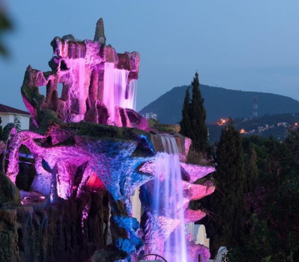 Композиции водопадов