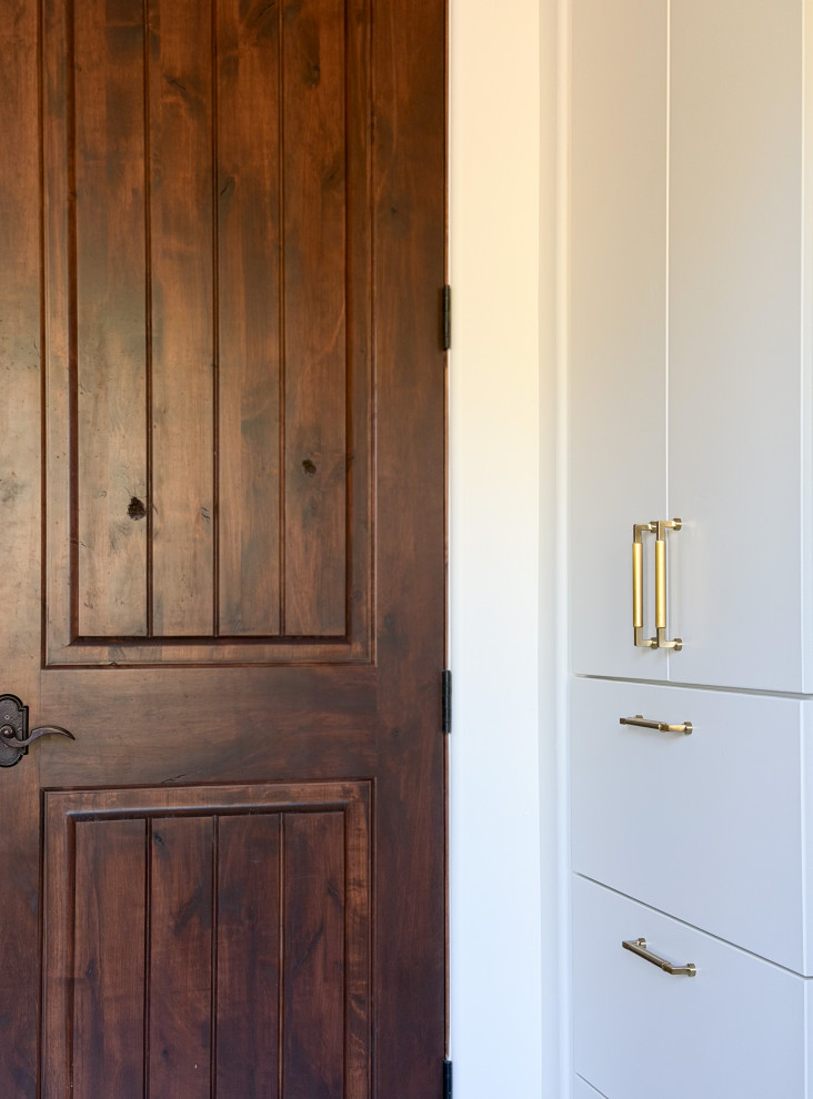 Mediterrenean Mod | Littleton, CO | Kitchen & Bathroom Full Renovation