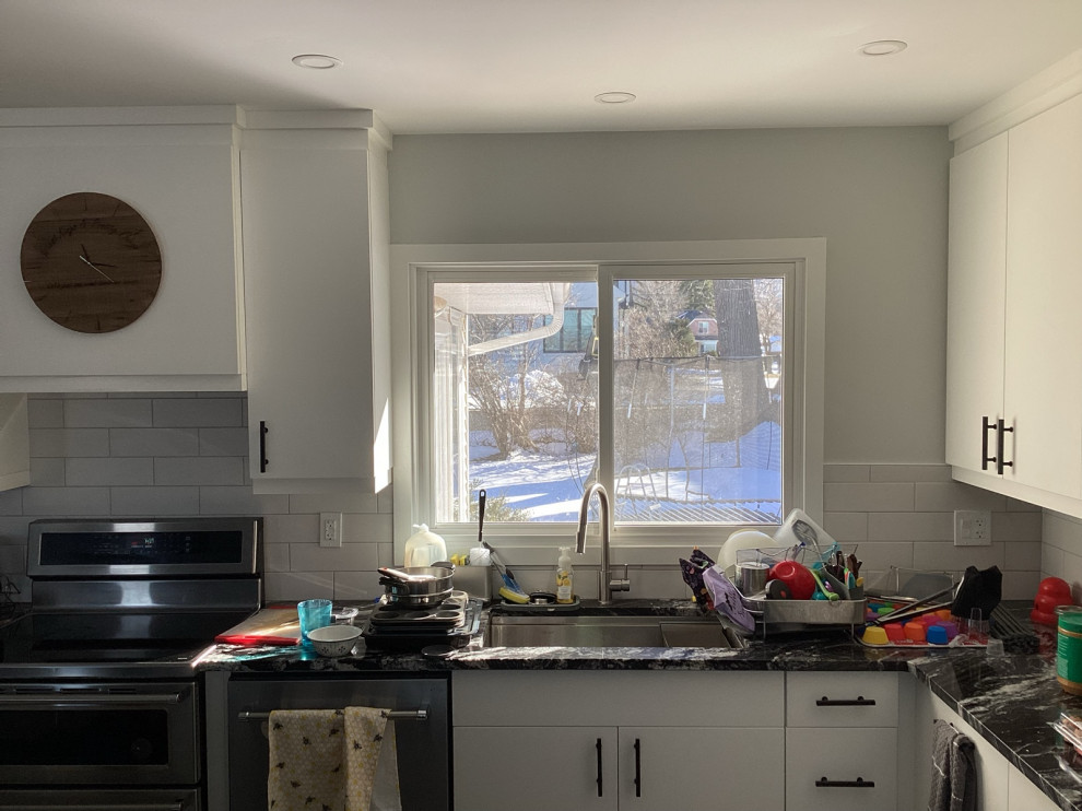 Curtain rod placement