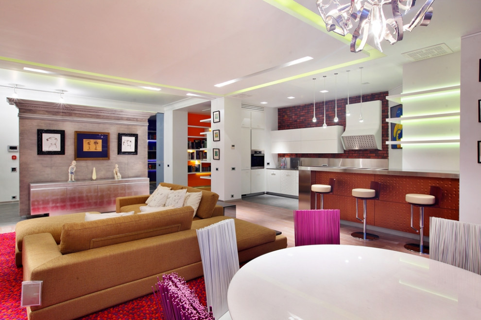 Яркая артистическая квартира