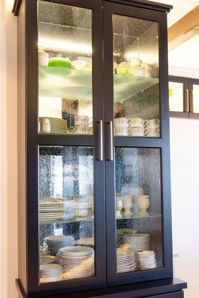 Example of a transitional kitchen design in Denver
