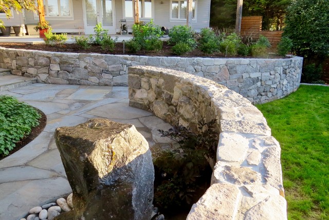 Home design - traditional home design idea in Vancouver