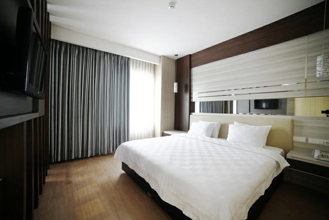 Mr Bhopali modern-schlafzimmer