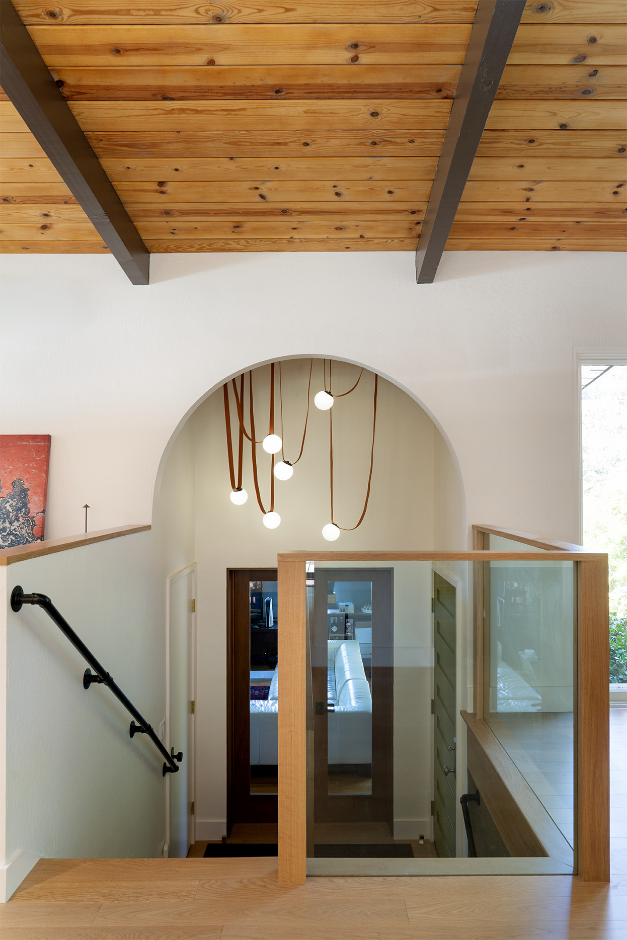 Warm Mid-Century Modern Home Remodel