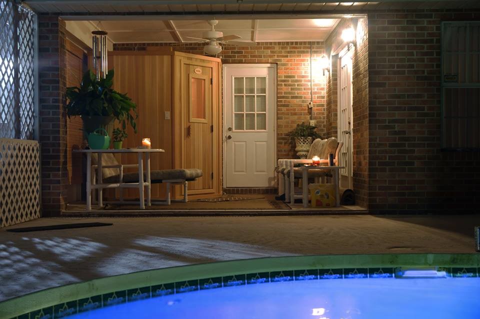 Outdoor Cabin Sauna from Saunafin Toronto by Saunafin Saunas and